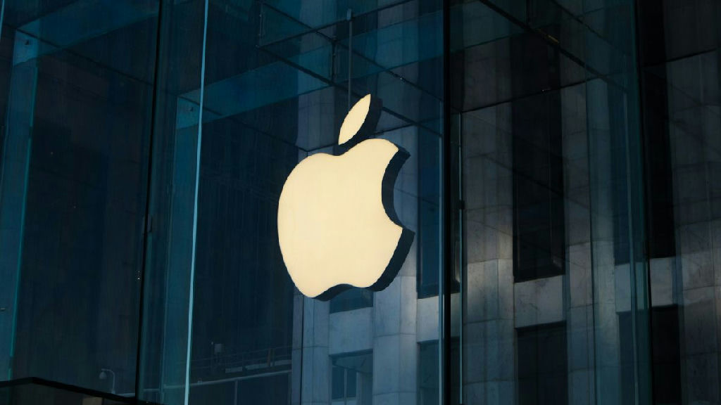 Apple retoma patamar de US$ 5 trilhões em valor de mercado após superar desconfianças