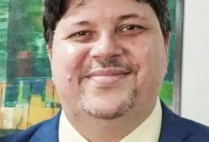 Argentina expulsa jornalista brasileiro após críticas ao governo de Javier Milei