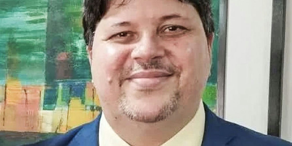 Argentina expulsa jornalista brasileiro após críticas ao governo de Javier Milei