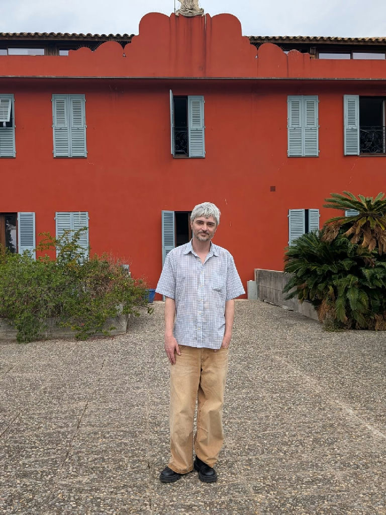 Artista gaúcho Fábio Spolti é selecionado para residência artística na França