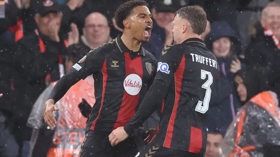 Bournemouth supera o Milan com goleada de três gols em casa