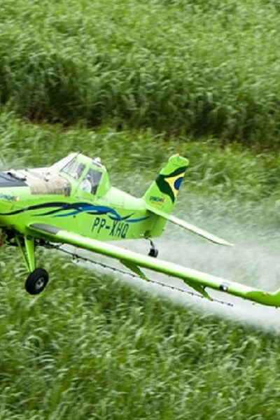 Brasil figura entre os maiores importadores de pesticidas proibidos na União Europeia
