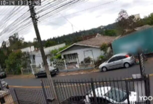 Caminhão desgovernado invade residência em Estrela e deixa feridos no Vale do Taquari