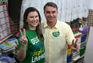 Campanha de Flávio Bolsonaro articula demonstração de força com aliados