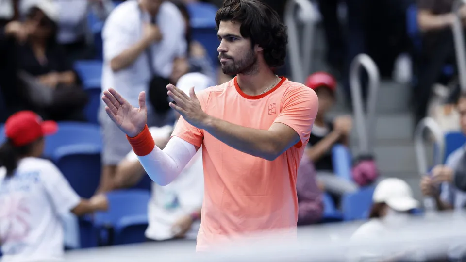 Carlos Alcaraz encerra jejum e conquista o bicampeonato no ATP de Tóquio