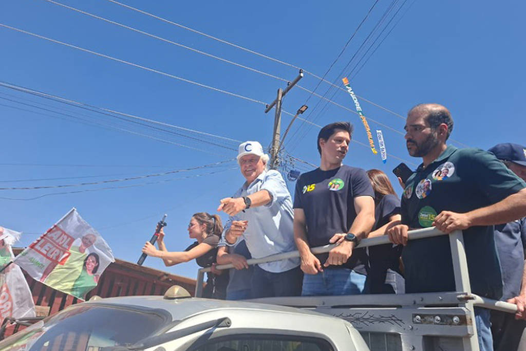 Cenário eleitoral em Goiás coloca em xeque apoio de Caiado a Flávio Bolsonaro