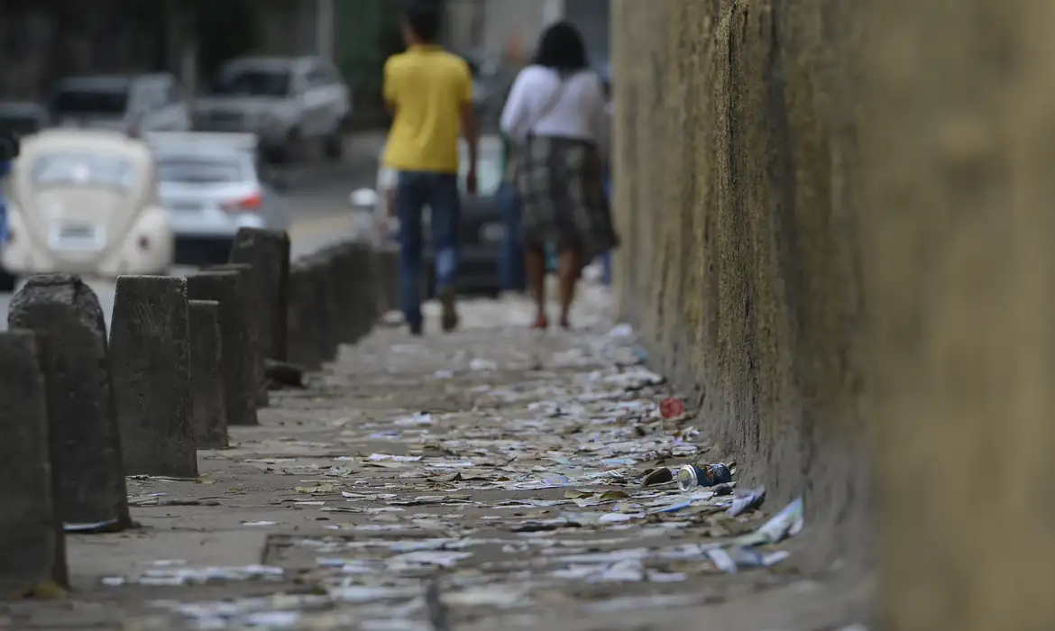 Conheça as regras, punições e formas de denúncia do crime de boca de urna para 2026