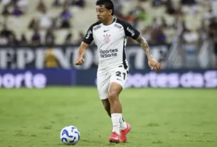 Corinthians adota cautela com Matheus Bidu para evitar procedimento cirúrgico