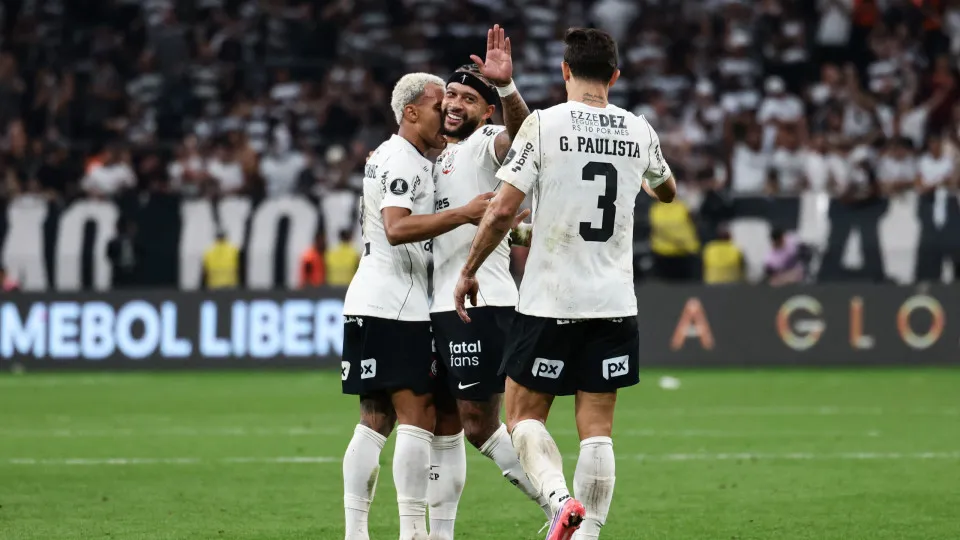 Corinthians enfrenta reta final decisiva e busca reação contra o rebaixamento