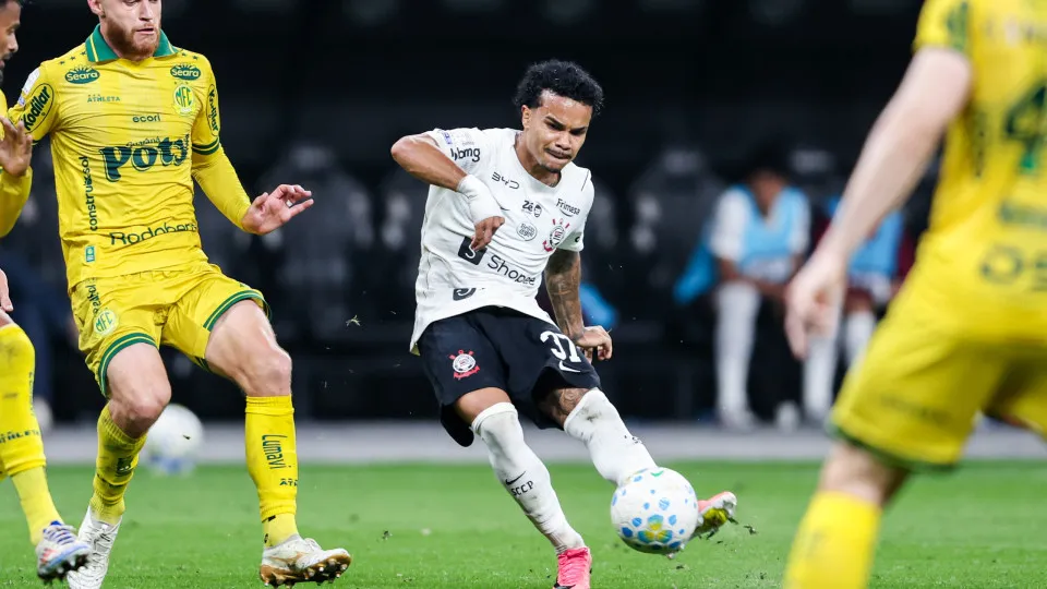 Corinthians quebra jejum de dez rodadas no Brasileiro e vence o Mirassol
