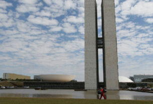 Crescimento conservador pode redefinir prioridades do Congresso, aponta especialista