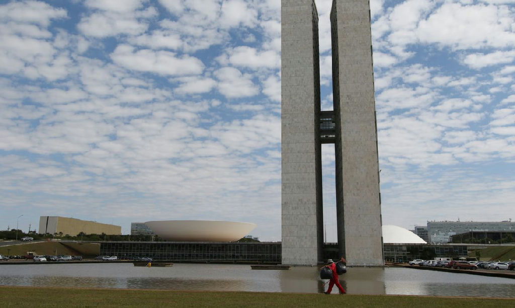 Crescimento conservador pode redefinir prioridades do Congresso, aponta especialista