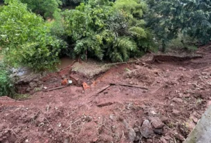 Deslizamento de terra em Santa Cruz do Sul força saída de famílias de suas residências