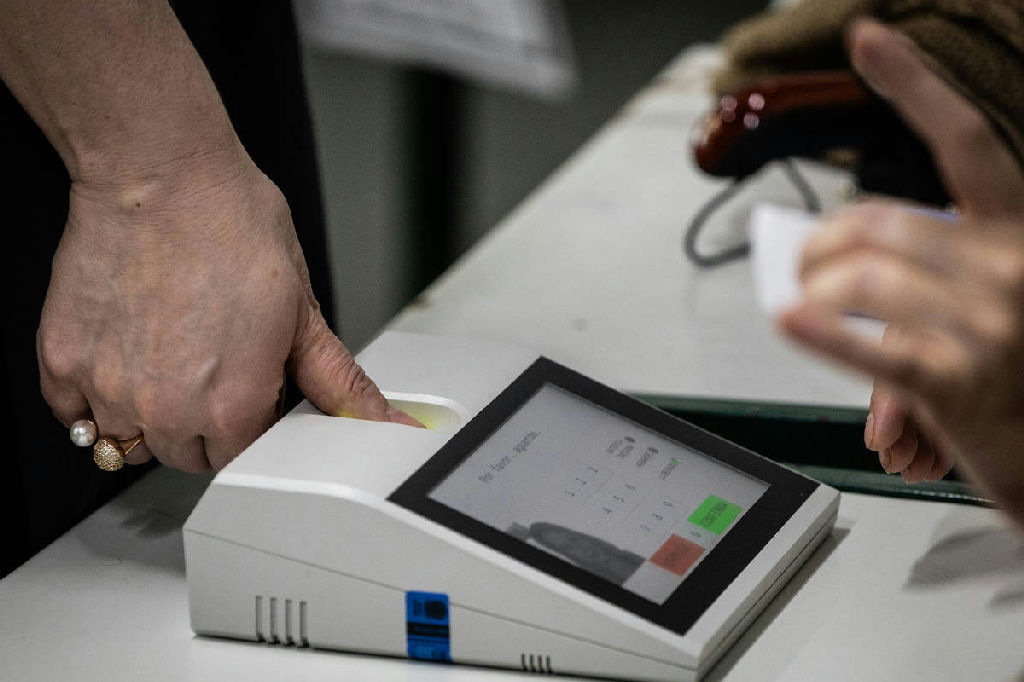 Disputas estaduais em 2026: quatro candidatos quase garantiram vitória no primeiro turno