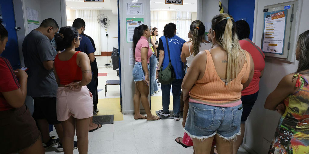 Diversidade etária marca governadores eleitos no primeiro turno
