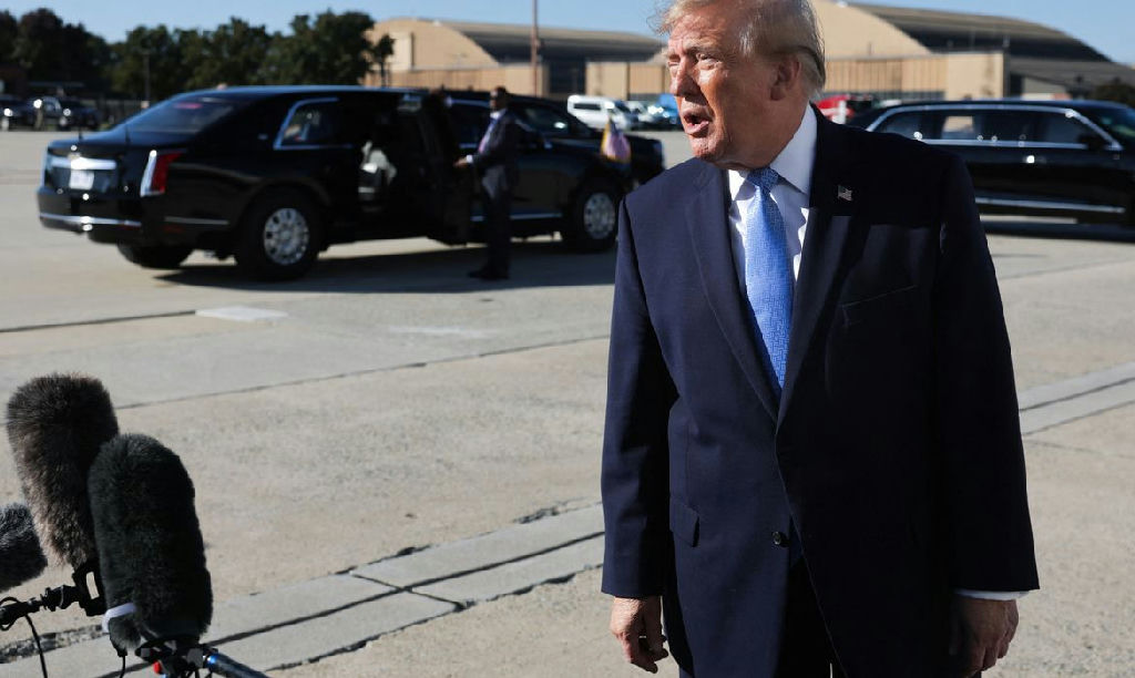 Donald Trump comenta declaração e visto de Flávio Bolsonaro