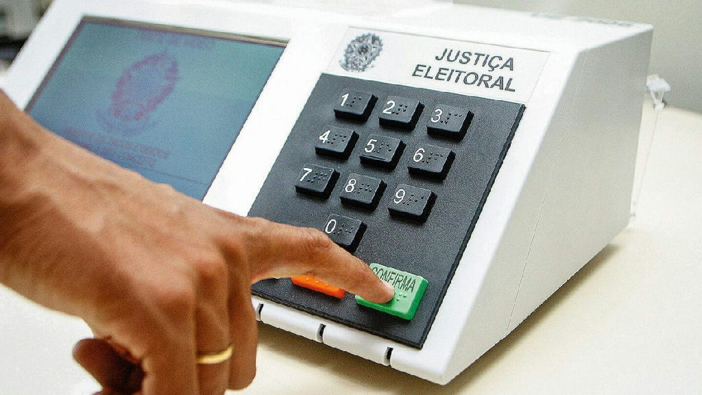 Eleições de 2026: TSE altera milhares de seções e orienta consulta