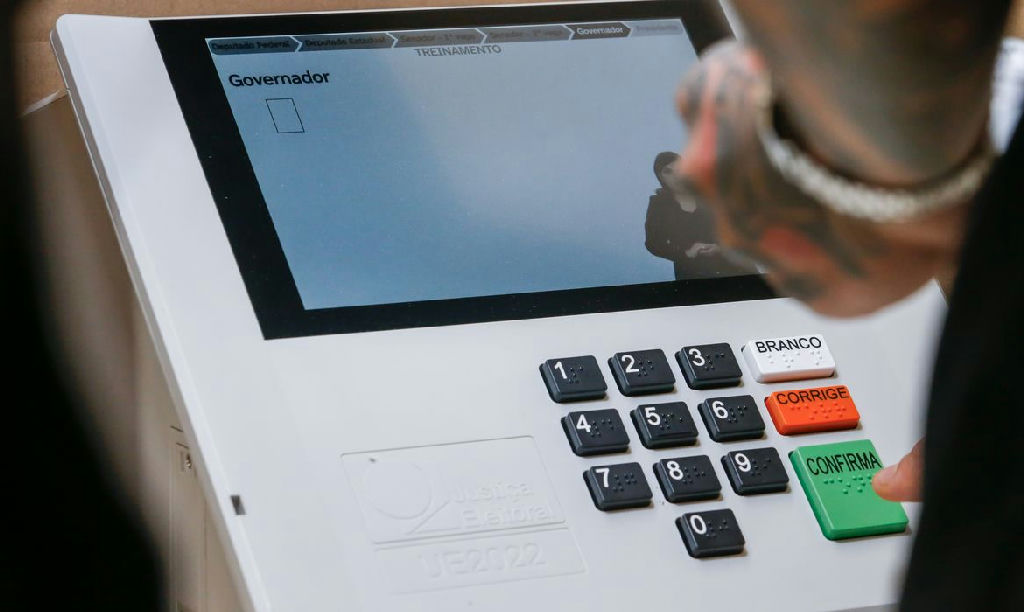 Eleitor deve consultar local de votação antes de ir às urnas