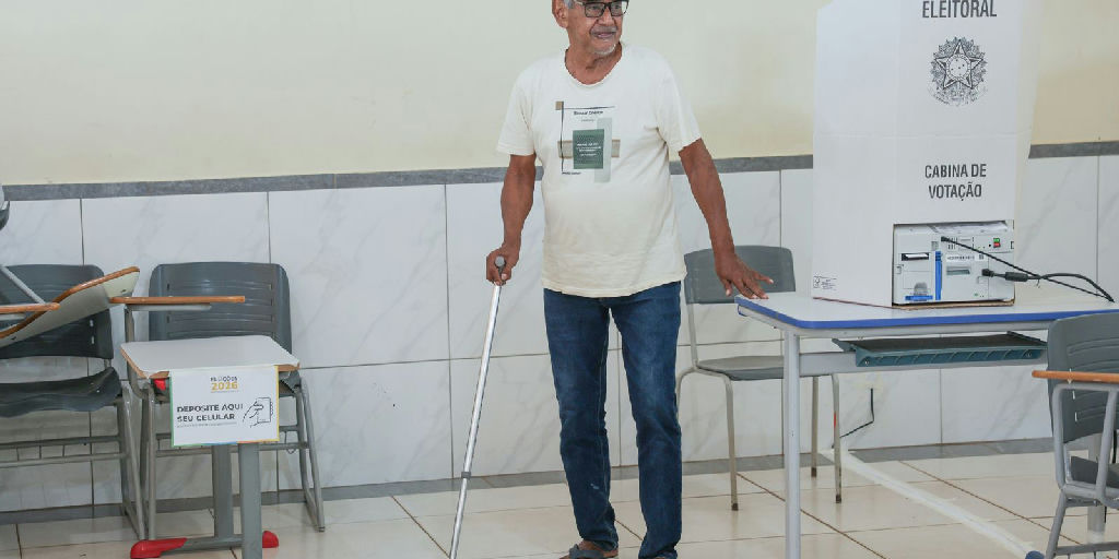 Eleitores com atendimento preferencial conhecem regras para votação no segundo turno