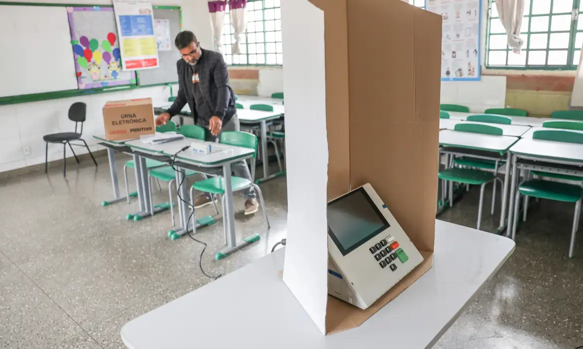 Eleitores de mais de 4 mil seções mudam de local de votação no segundo turno conforme o TSE