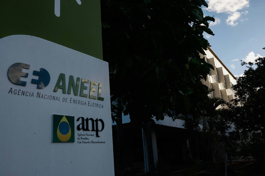 Entidades lançam manifesto em Brasília contra o corte de verbas nas agências reguladoras