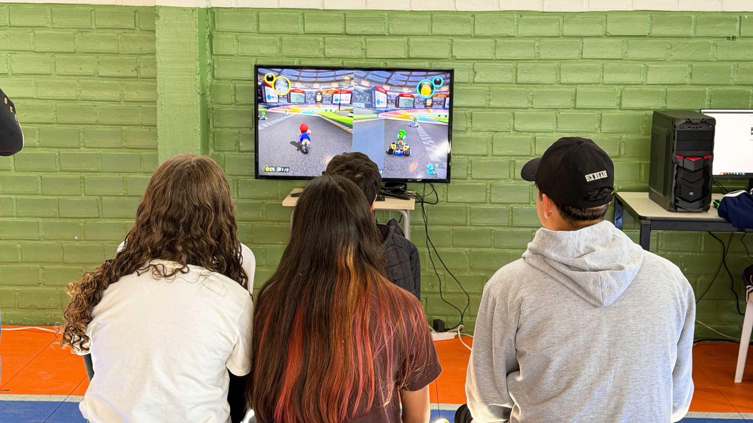 Estudantes da Escola Augusto Guilherme Gaedicke realizam a Game & Tech Experience com foco em inovação e cooperação