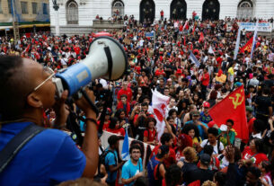 Estudantes mobilizam atos em diversos estados em apoio à candidatura de Lula