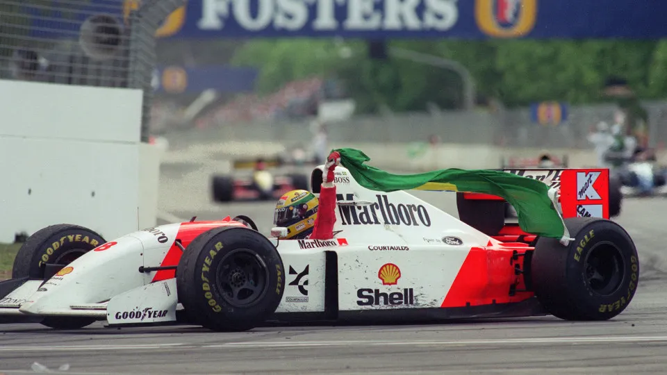 Ex-honda de Ayrton Senna é colocado à venda em leilão britânico