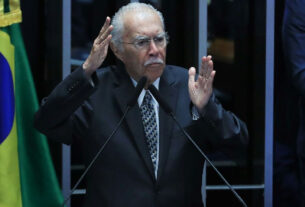 Ex-presidente José Sarney segue em UTI de São Luís após passar por cirurgia abdominal