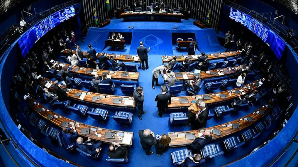 Fim da escala 6x1: entenda o cronograma de votação no Senado e os impasses políticos