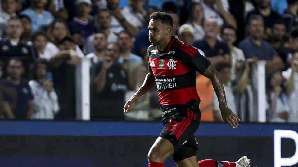Flamengo aponta nove fraturas em 2026 e questiona postura da arbitragem