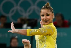 Flávia Saraiva fatura bronze na trave pelo Mundial de ginástica na Holanda