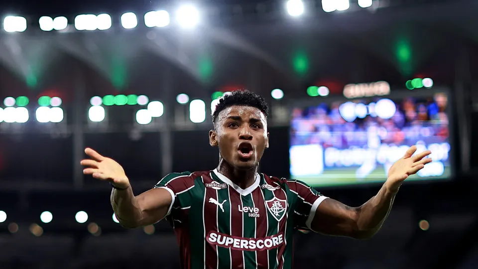 Fluminense supera o Internacional no Maracanã e acirra disputa na parte baixa da tabela
