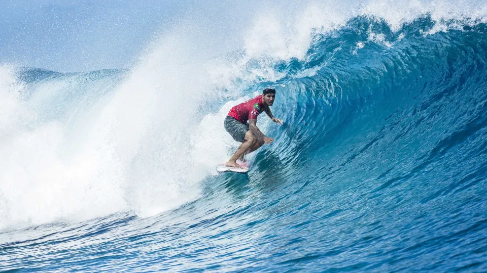 Gabriel Medina garante o vice-campeonato em Peniche e avança no ranking mundial