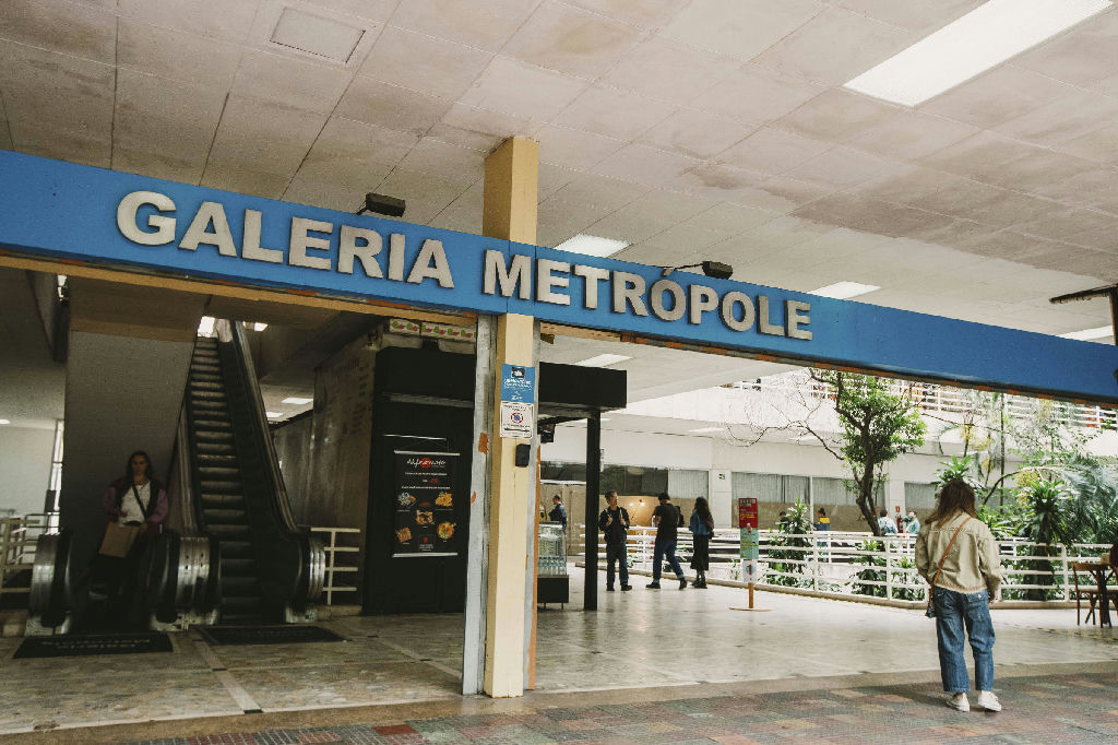 Galeria Metrópole restringe acesso após ato pró-Lula no centro de São Paulo