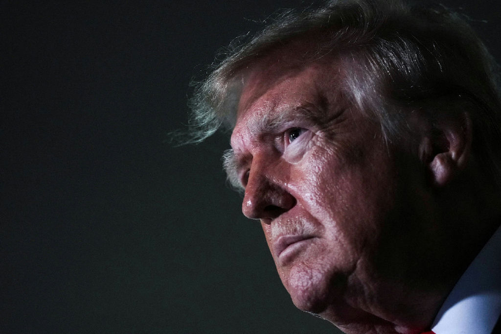 Governo Trump evita compromisso sobre respeito às eleições brasileiras em resposta ao Congresso