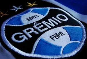 Grêmio bate Athletico por 2 a 0, joga Internacional para o Z4 e empurra Corinthians para a degola