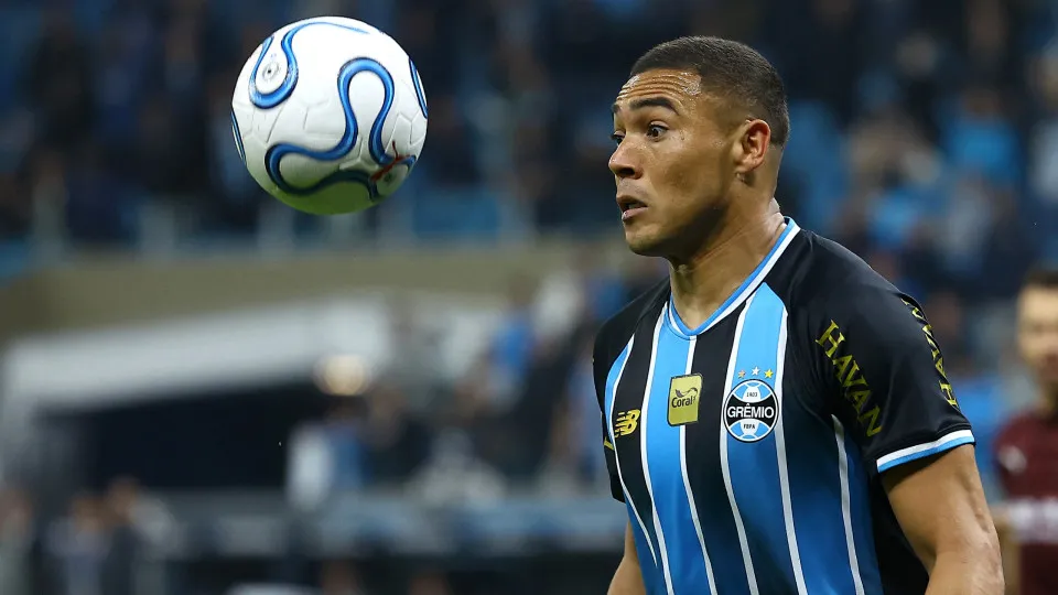 Grêmio recebe o cruzeiro para tentar sair da zona de rebaixamento