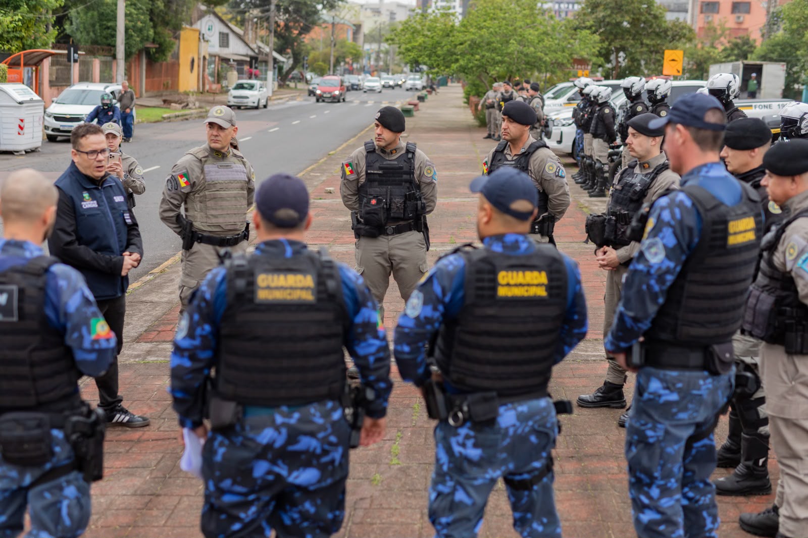 Guarda Municipal e Brigada Militar realizam operação conjunta em Canoas