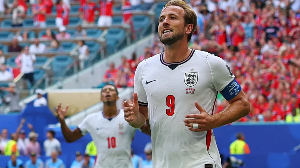 Inglaterra aplica goleada histórica de 7 a 0 sobre a Croácia na Liga das Nações