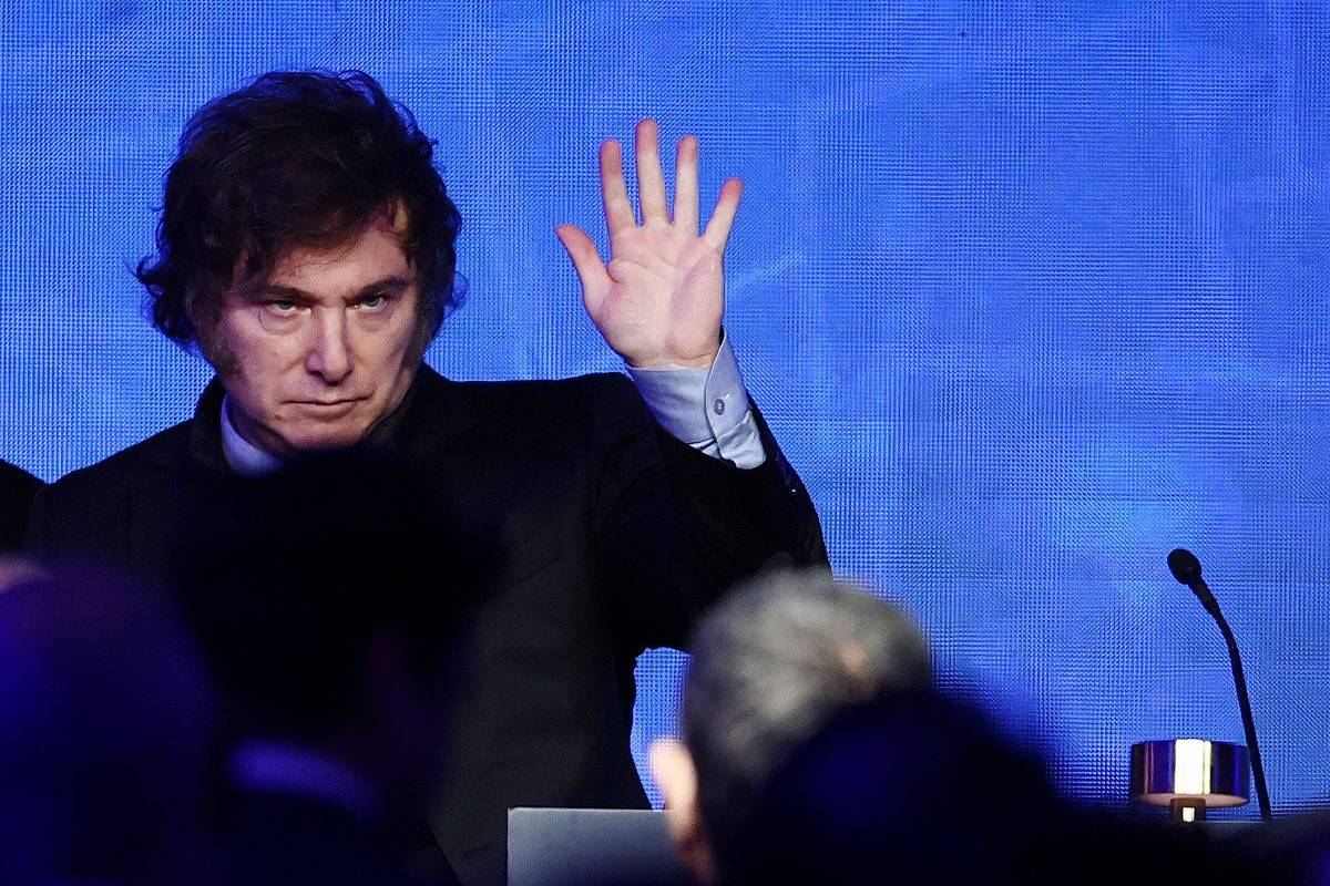Javier Milei intensifica ataques a Lula na reta final das eleições brasileiras