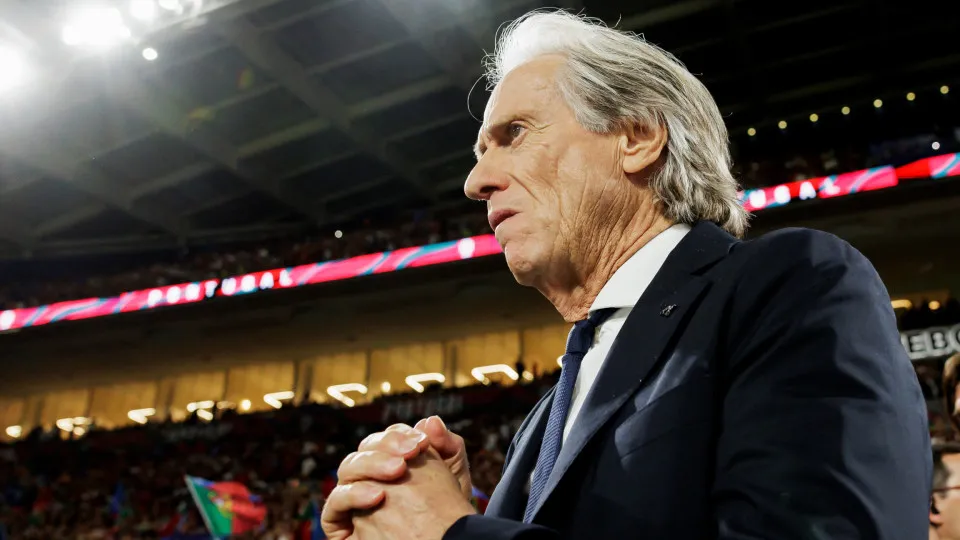 Jorge Jesus mantém silêncio após críticas públicas de Cristiano Ronaldo