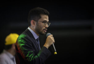Kim Kataguiri apresenta projeto para proibir restrição de alcance de candidatos nas redes