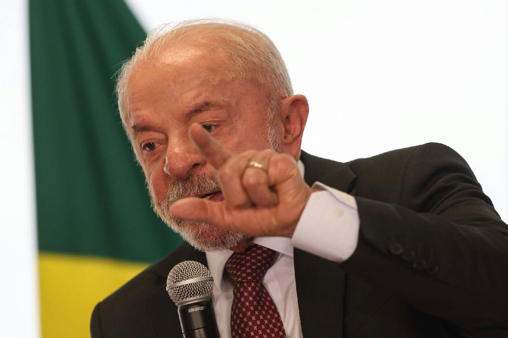 Lula foca em rejeição de flávio bolsonaro e pressiona por sigilos