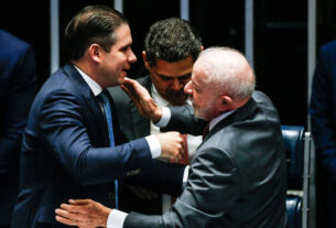 Lula se reúne com Alcolumbre e Motta após vitória eleitoral na corrida presidencial