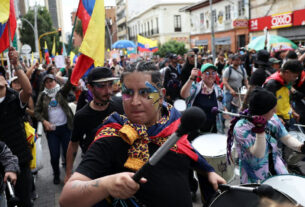 Manifestações em seis cidades colombianas desafiam medidas econômicas e restrições de La Espriella