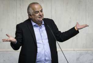 Márcio França sugere voto em homens para o Senado e gera reação de Marina e Tebet