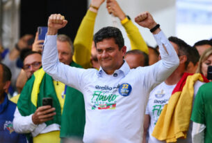 Moro minimiza impacto político do fim da escala 6x1 e critica pauta