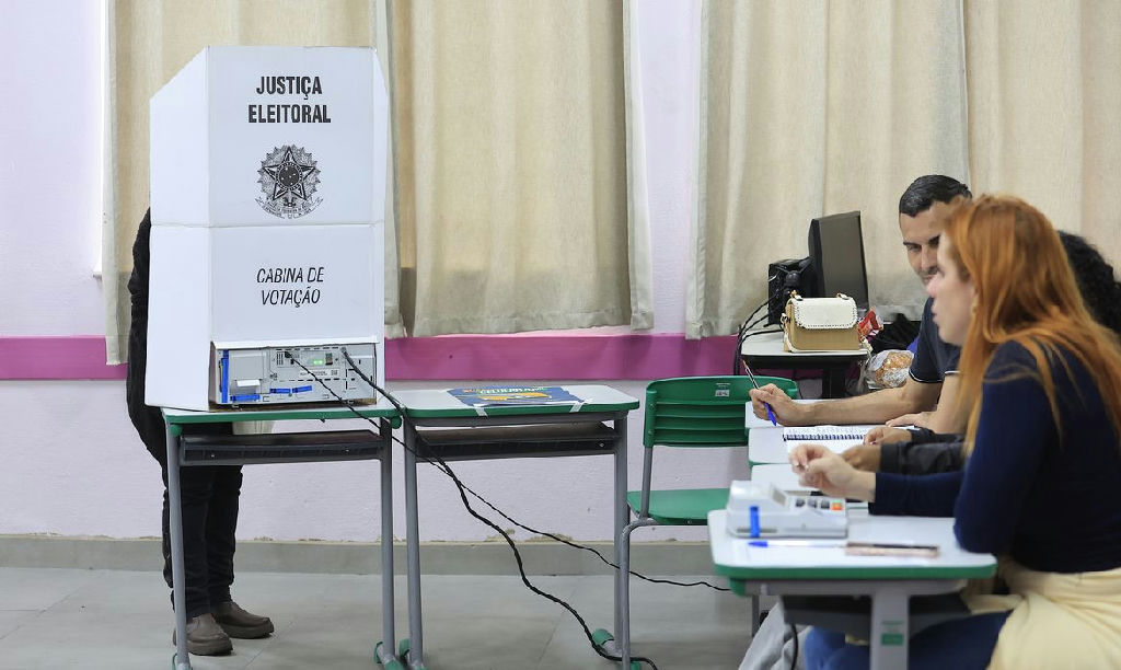 Oito legendas vão administrar 26 estados e o DF a partir de 2027