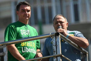 Pazuello defende anistia ampla para golpistas e magistrados em meio à campanha de Flávio Bolsonaro